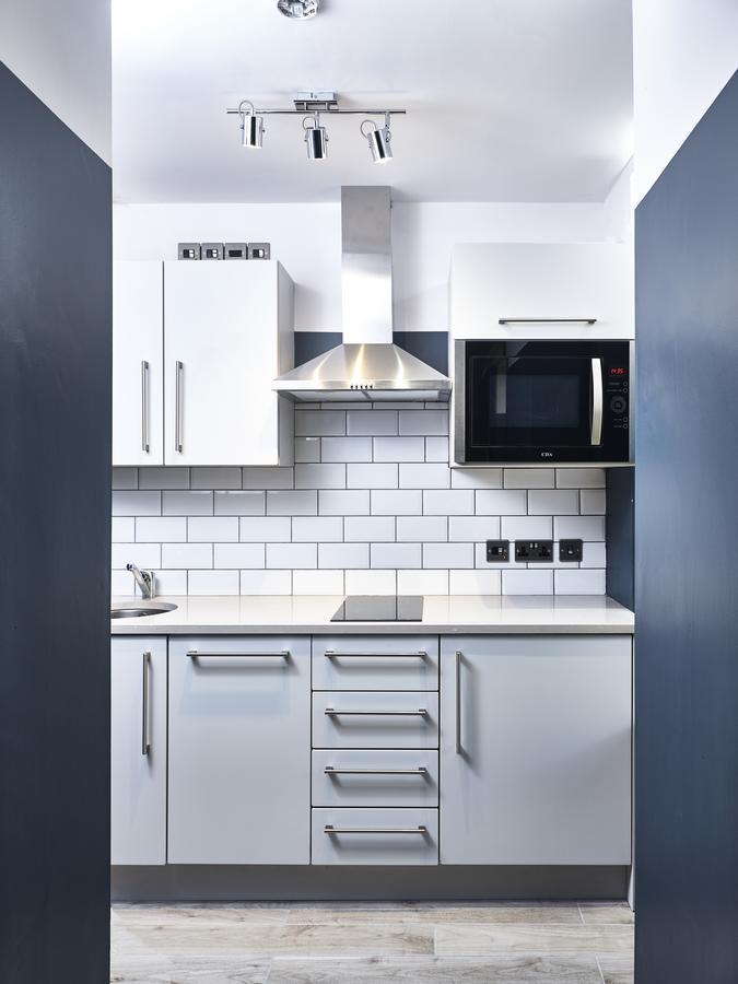 Studio à Tarif Réduit (Vue Restreinte)