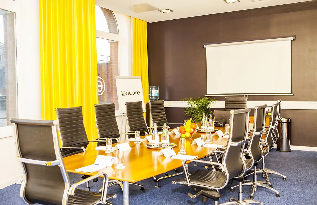 Ramada By Wyndham Belfast-1