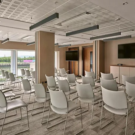 Ac Hotel By Marriott Belfast-2